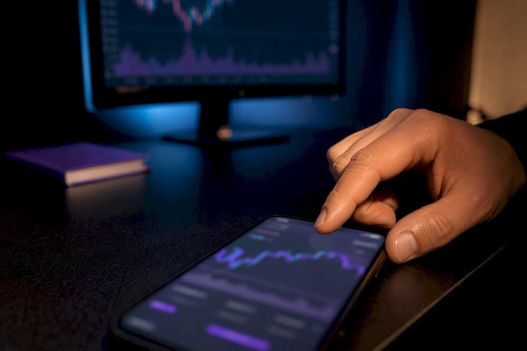 Log a Trade Screenshot in 60 Seconds and Scale to Automation
