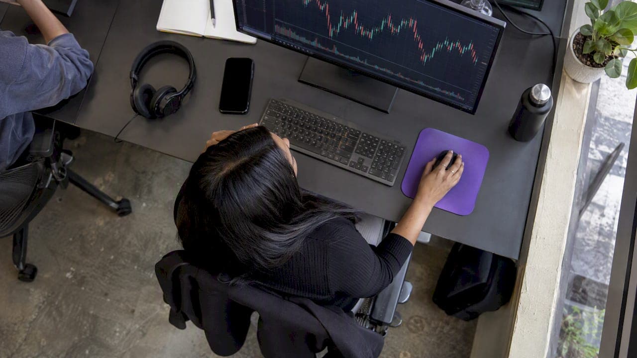 Trailing Stop Methods: 6 Ways to Protect Your Profits
